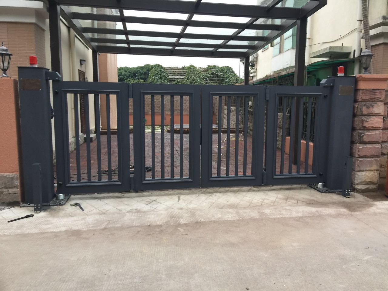 张家口张家口德阳市悬浮折叠门